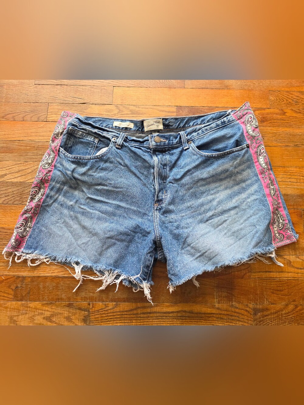Universal Thread Blue Denim Cutoff Jean Shorts